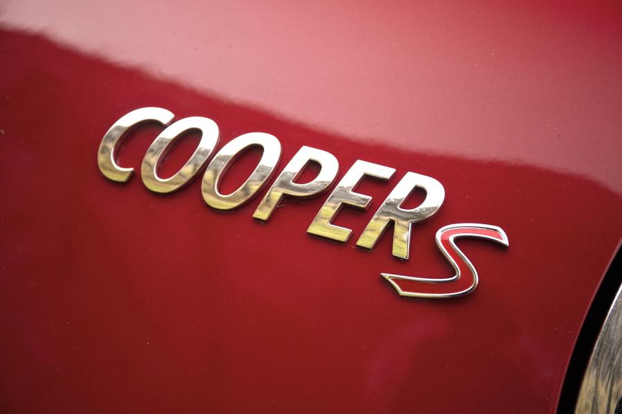  Mini Paceman Cooper S 2013 года  (UK) (фото 35 из 177)
